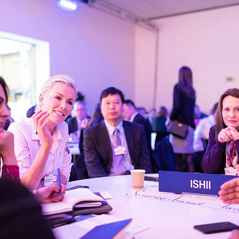 Addressing Challenges in the HR Training Process
